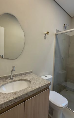 Apartamento à venda com 70m², 2 quartos e 1 vaga Apartamento à venda com 70m², 2 quartos e 1 vagaBanheiro
