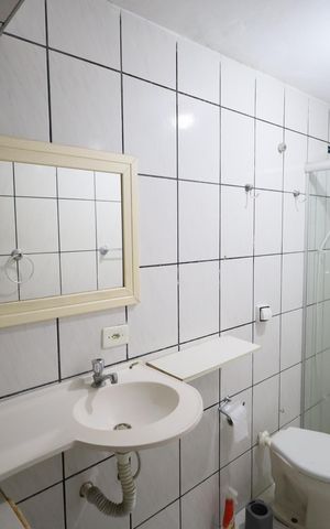 Casa para alugar com 280m², 3 quartos e 2 vagasBanheiro social 2