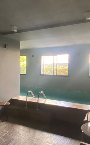 Studio à venda com 36m², 1 quarto e 1 vaga Studio à venda com 36m², 1 quarto e 1 vagaÁrea comum - Piscina
