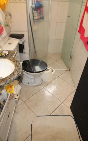 Apartamento à venda com 48m², 2 quartos e 1 vagaBanheiro 