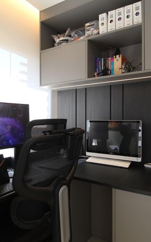 Apartamento à venda com 121m², 2 quartos e 2 vagasEscritório