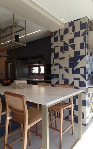 Apartamento à venda com 121m², 2 quartos e 2 vagasCozinha
