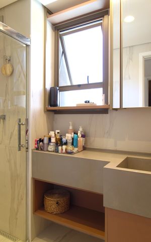 Apartamento à venda com 121m², 2 quartos e 2 vagasBanheiro da Suíte 2