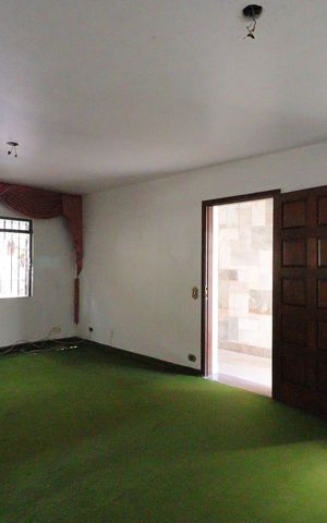 Casa para alugar com 367m², 4 quartos e 2 vagasSala 