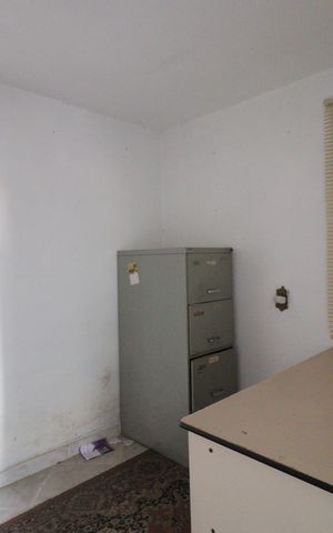 Casa para alugar com 367m², 4 quartos e 2 vagasCasa 2 - Escritório