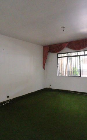 Casa para alugar com 367m², 4 quartos e 2 vagasSala 