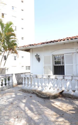 Casa para alugar com 367m², 4 quartos e 2 vagasVaranda do quarto 2