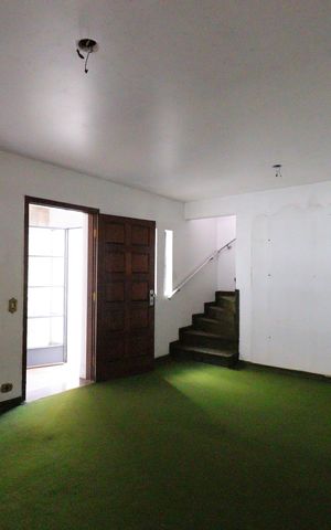 Casa para alugar com 367m², 4 quartos e 2 vagasSala 