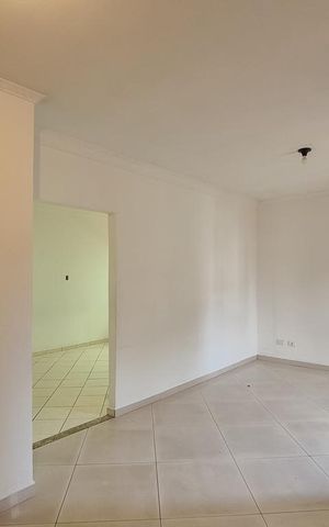 Casa para alugar com 280m², 2 quartos e 2 vagas Casa para alugar com 280m², 2 quartos e 2 vagasSala