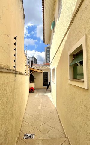Casa para alugar com 189m², 3 quartos e 3 vagas Casa para alugar com 189m², 3 quartos e 3 vagasQuintal