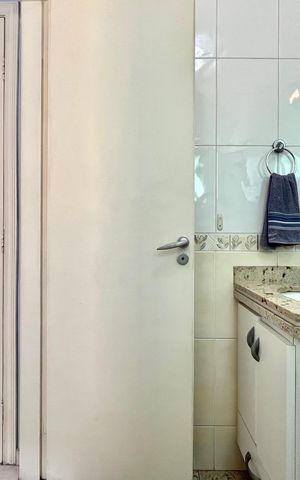 Casa para alugar com 189m², 3 quartos e 3 vagas Casa para alugar com 189m², 3 quartos e 3 vagasBanheiro da Suíte 2