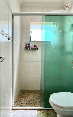 Casa para alugar com 189m², 3 quartos e 3 vagas Casa para alugar com 189m², 3 quartos e 3 vagasBanheiro da Suíte 3