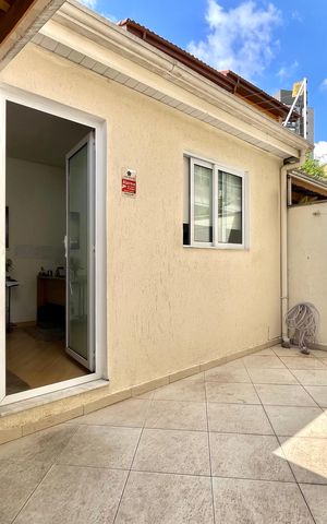 Casa para alugar com 189m², 3 quartos e 3 vagas Casa para alugar com 189m², 3 quartos e 3 vagasQuintal