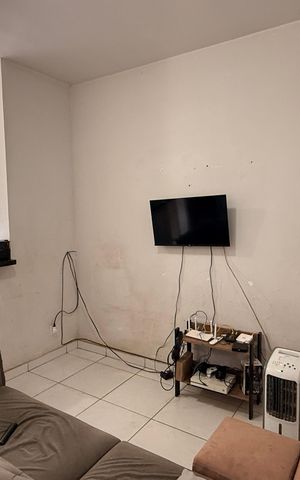Casa à venda com 700m², 12 quartos e 6 vagasSala