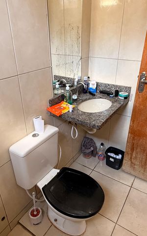 Casa à venda com 700m², 12 quartos e 6 vagasBanheiro da Suíte