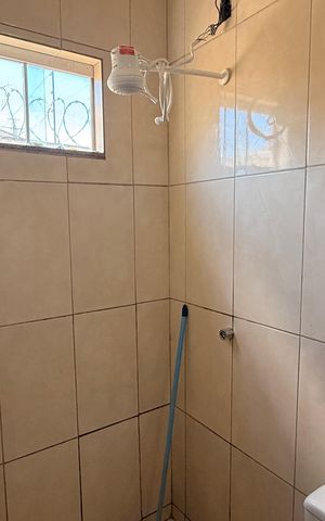 Casa à venda com 700m², 12 quartos e 6 vagasBanheiro da Suíte