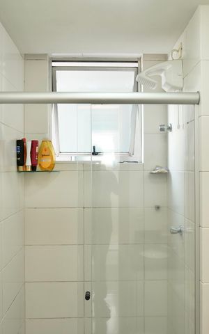Apartamento à venda com 66m², 3 quartos e 1 vaga Apartamento à venda com 66m², 3 quartos e 1 vagaBanheiro da Suíte
