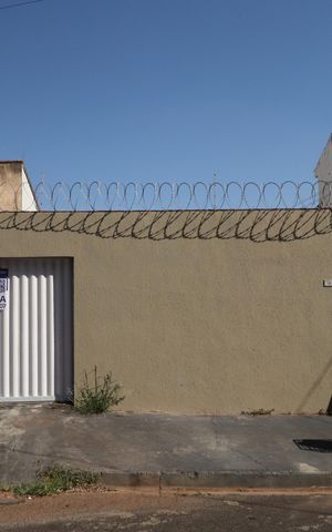 Casa para alugar com 150m², 3 quartos e 4 vagasPlaquinha