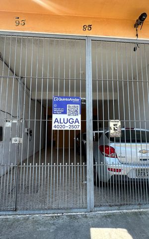 Casa para alugar com 29m², 1 quarto e sem vaga Casa para alugar com 29m², 1 quarto e sem vagaFachada