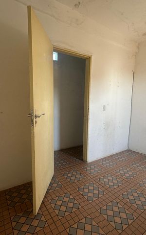 Casa para alugar com 29m², 1 quarto e sem vaga Casa para alugar com 29m², 1 quarto e sem vagaSala/Quarto