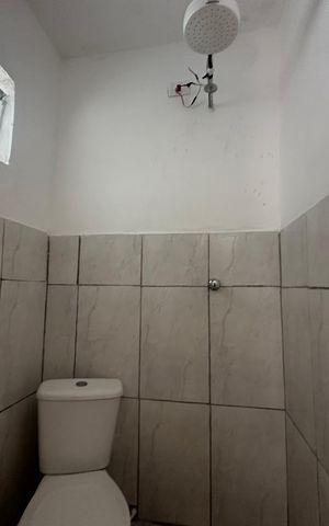 Casa para alugar com 29m², 1 quarto e sem vaga Casa para alugar com 29m², 1 quarto e sem vagaBanheiro