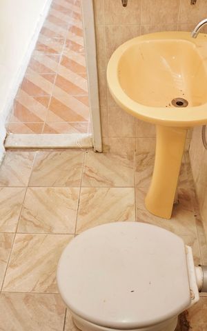 Casa para alugar com 85m², 1 quarto e sem vaga Casa para alugar com 85m², 1 quarto e sem vagaBanheiro social