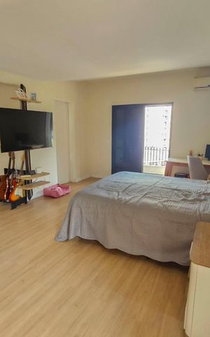 Apartamento à venda com 240m², 3 quartos e 4 vagas Apartamento à venda com 240m², 3 quartos e 4 vagasSuíte 2