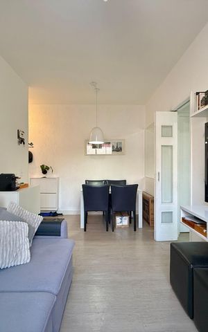 Apartamento à venda com 49m², 2 quartos e 1 vaga Apartamento à venda com 49m², 2 quartos e 1 vagaSala