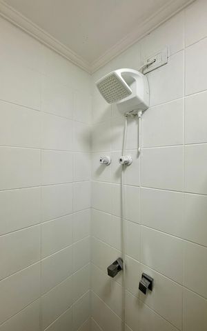 Apartamento à venda com 49m², 2 quartos e 1 vaga Apartamento à venda com 49m², 2 quartos e 1 vagaBanheiro Suíte