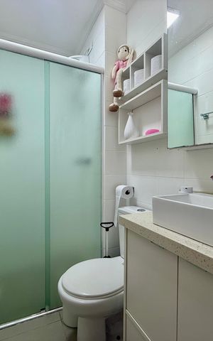 Apartamento à venda com 49m², 2 quartos e 1 vaga Apartamento à venda com 49m², 2 quartos e 1 vagaBanheiro Suíte