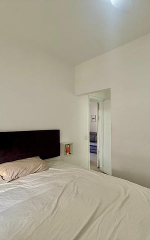 Apartamento à venda com 49m², 2 quartos e 1 vaga Apartamento à venda com 49m², 2 quartos e 1 vagaSuíte