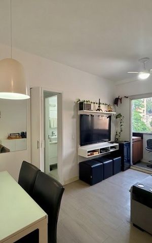 Apartamento à venda com 49m², 2 quartos e 1 vaga Apartamento à venda com 49m², 2 quartos e 1 vagaSala