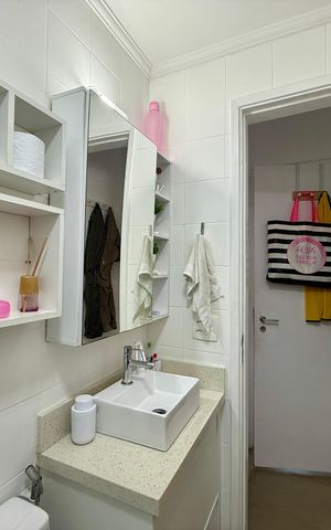 Apartamento à venda com 49m², 2 quartos e 1 vaga Apartamento à venda com 49m², 2 quartos e 1 vagaBanheiro Suíte