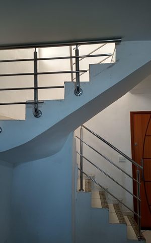 Apartamento à venda com 153m², 2 quartos e 1 vagaEscada