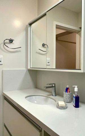 Apartamento para alugar com 72m², 2 quartos e 1 vaga Apartamento para alugar com 72m², 2 quartos e 1 vagaBanheiro