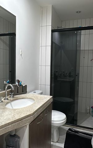 Apartamento para alugar com 68m², 1 quarto e 2 vagas Apartamento para alugar com 68m², 1 quarto e 2 vagasBanheiro