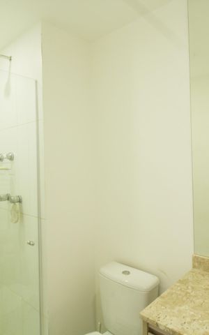 Apartamento para alugar com 59m², 2 quartos e 1 vaga Apartamento para alugar com 59m², 2 quartos e 1 vagaBanheiro