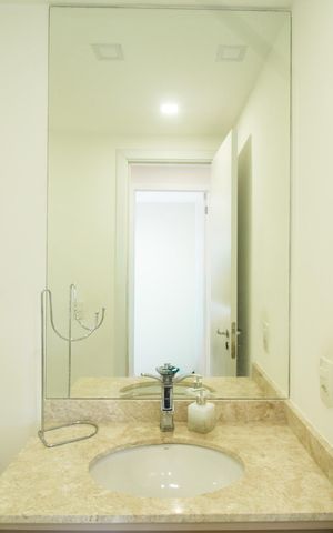 Apartamento para alugar com 59m², 2 quartos e 1 vaga Apartamento para alugar com 59m², 2 quartos e 1 vagaBanheiro