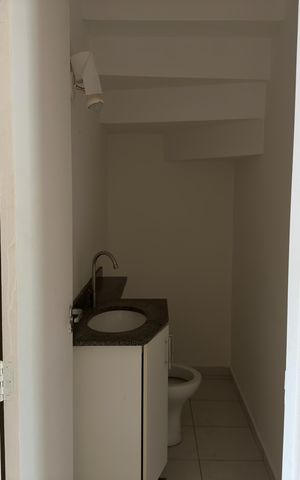 Casa de condomínio para alugar com 140m², 3 quartos e 2 vagas Casa de condomínio para alugar com 140m², 3 quartos e 2 vagasLavabo da Sala