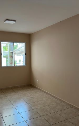 Casa de condomínio para alugar com 140m², 3 quartos e 2 vagas Casa de condomínio para alugar com 140m², 3 quartos e 2 vagasSala