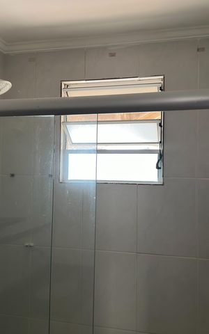 Casa de condomínio para alugar com 140m², 3 quartos e 2 vagas Casa de condomínio para alugar com 140m², 3 quartos e 2 vagasBanheiro Corredor