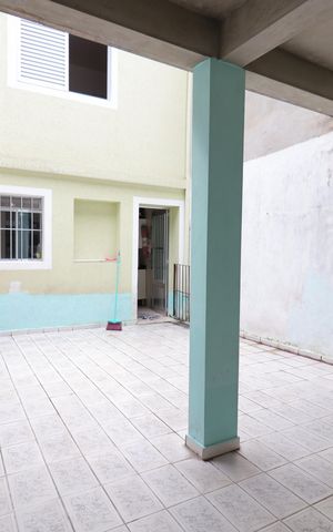 Casa para alugar com 120m², 3 quartos e 2 vagasQuintal