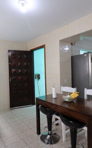 Casa para alugar com 120m², 3 quartos e 2 vagasCozinha
