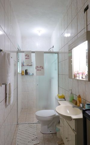 Casa para alugar com 120m², 3 quartos e 2 vagasBanheiro