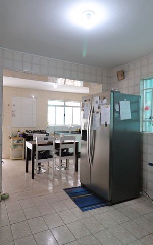 Casa para alugar com 120m², 3 quartos e 2 vagasCozinha