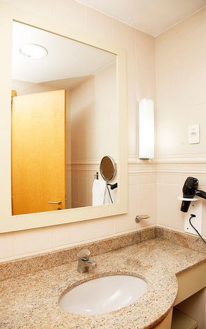 Apartamento à venda com 43m², 1 quarto e sem vagaBanheiro Quarto Suíte