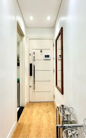 Apartamento à venda com 69m², 3 quartos e 1 vaga Apartamento à venda com 69m², 3 quartos e 1 vagaCorredor