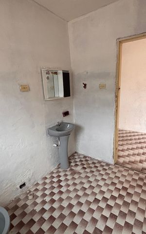 Casa para alugar com 50m², 1 quarto e 1 vaga Casa para alugar com 50m², 1 quarto e 1 vagaBanheiro