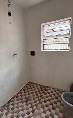 Casa para alugar com 50m², 1 quarto e 1 vaga Casa para alugar com 50m², 1 quarto e 1 vagaBanheiro