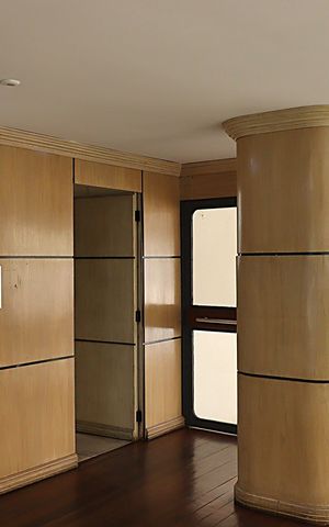 Apartamento à venda com 124m², 3 quartos e 2 vagasHall de entrada